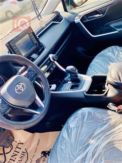 تۆیۆتا ڕاڤ 4